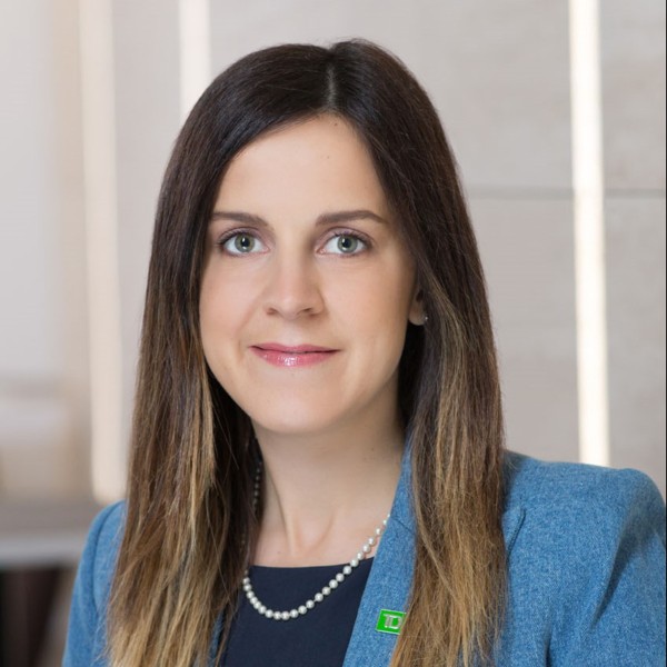 Anna Dayan